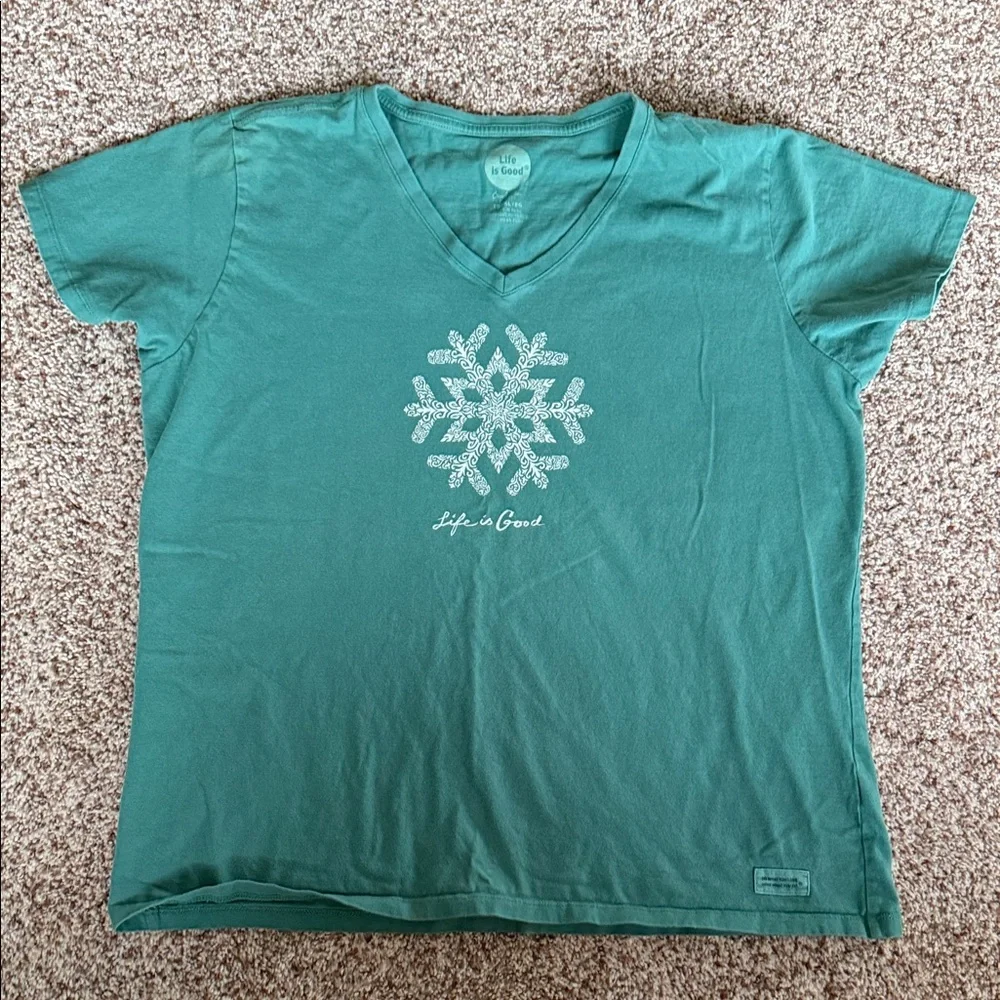 Life is Good set of two Holiday Shirts women’s XL - Picture 4 of 12